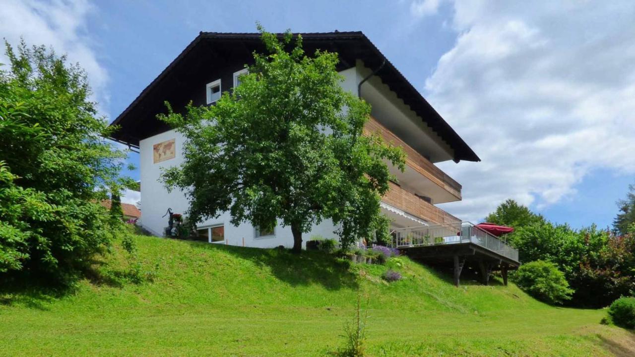 Haus Der 5 Kontinente Apartment Böbrach Exterior foto