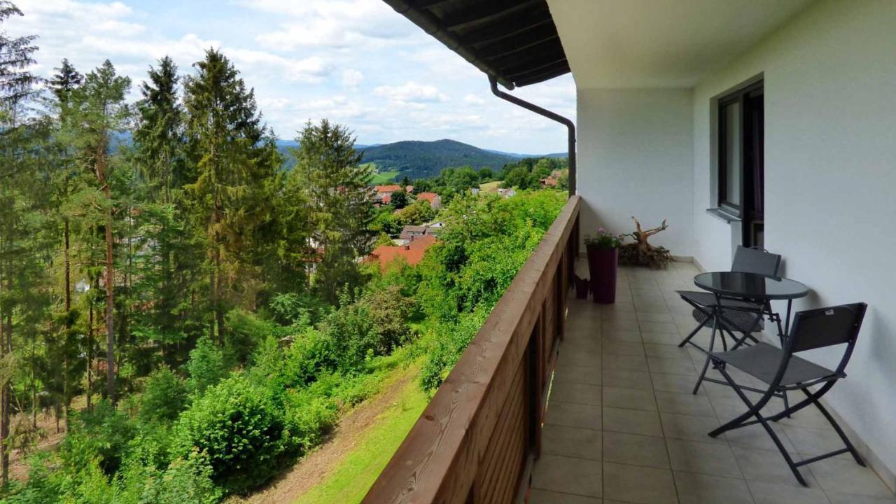 Haus Der 5 Kontinente Apartment Böbrach Exterior foto